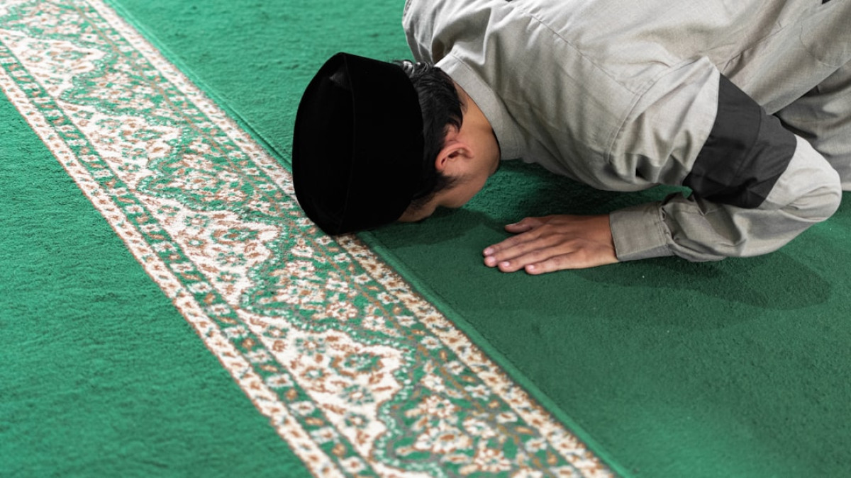Finding Peace: Islamic Strategies for Stress Relief