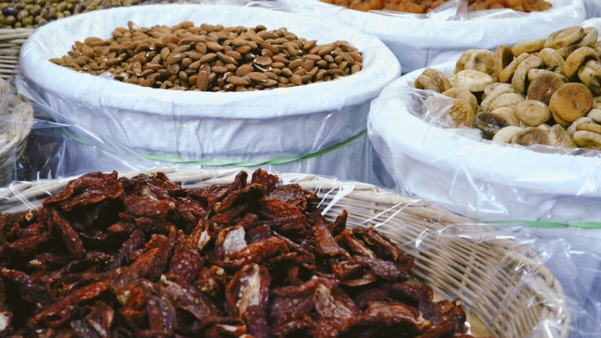 guide to islamic home remedies using sunnah foods