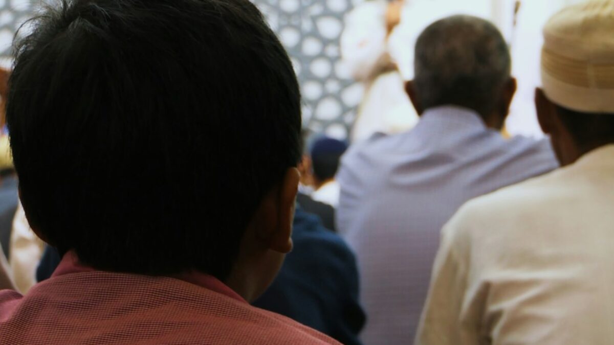 how to host an islamic book club for beginners