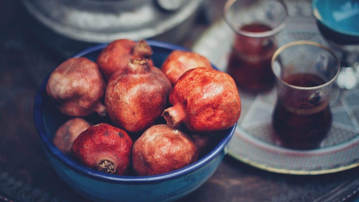guide to islamic home remedies using sunnah foods